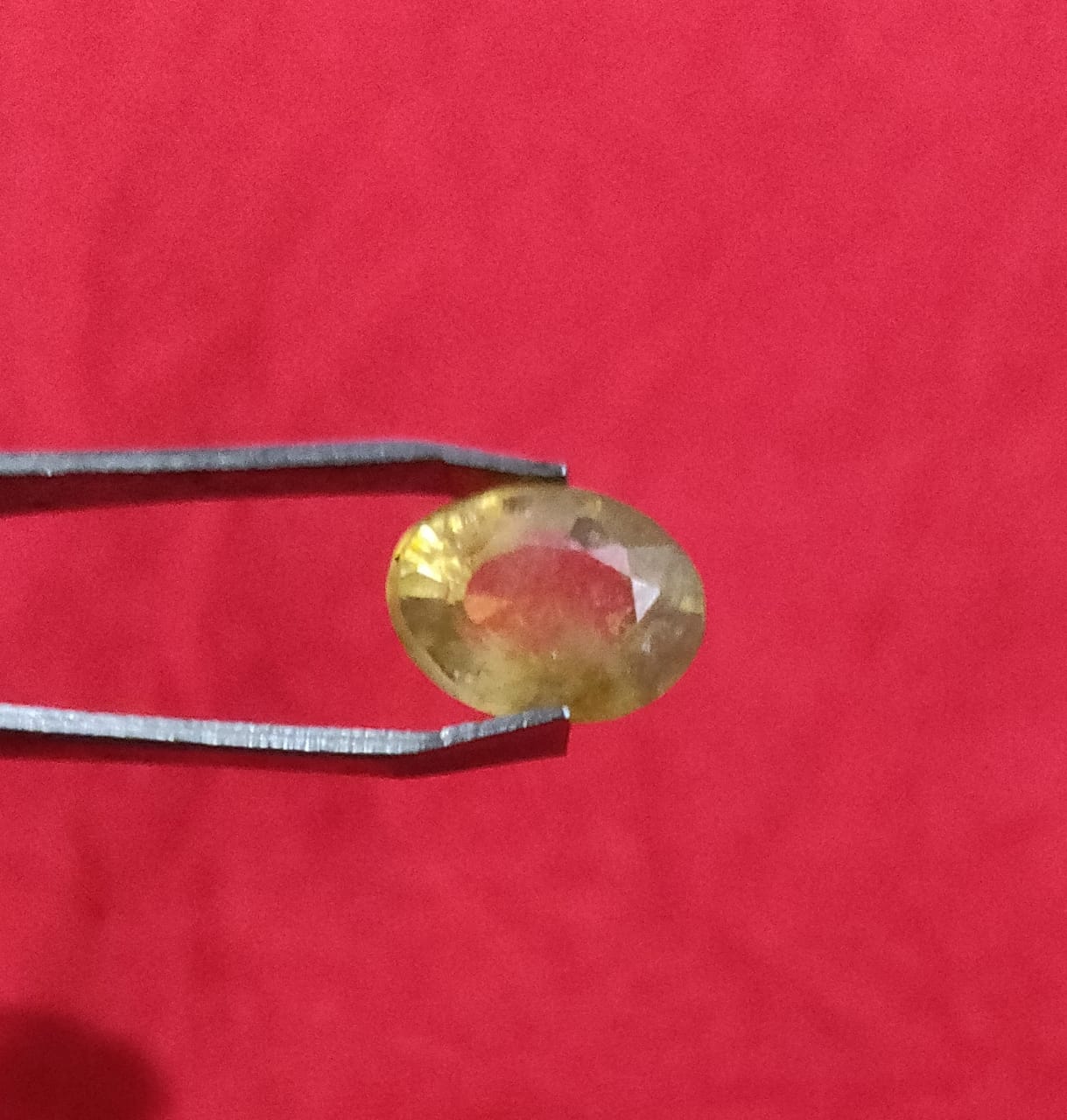 Yellow Sapphire (Pukhraj) 4 carat